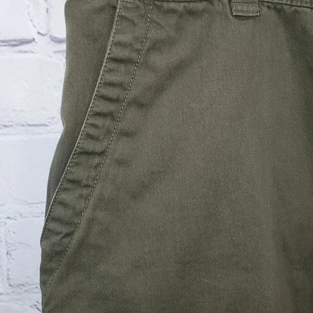 Columbia Shorts Cargo Army Green Size 42 - Picture 4 of 13